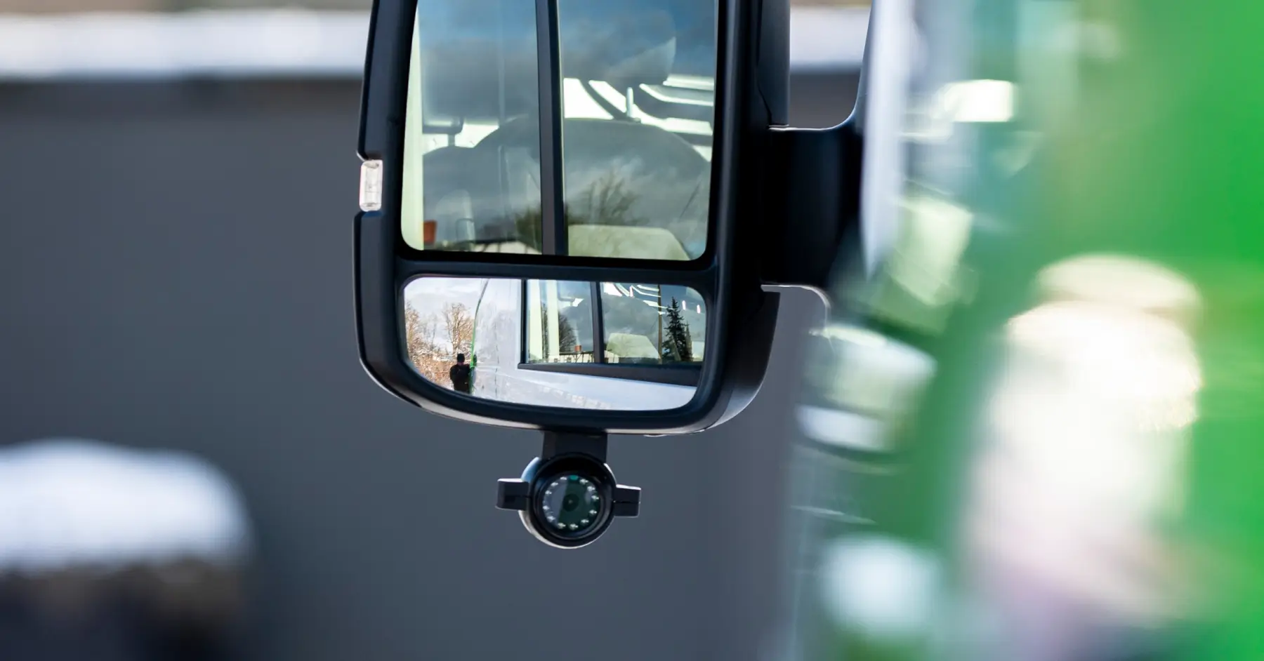 8 skäl till varför fordonskameror är bättre än vanliga dashcams