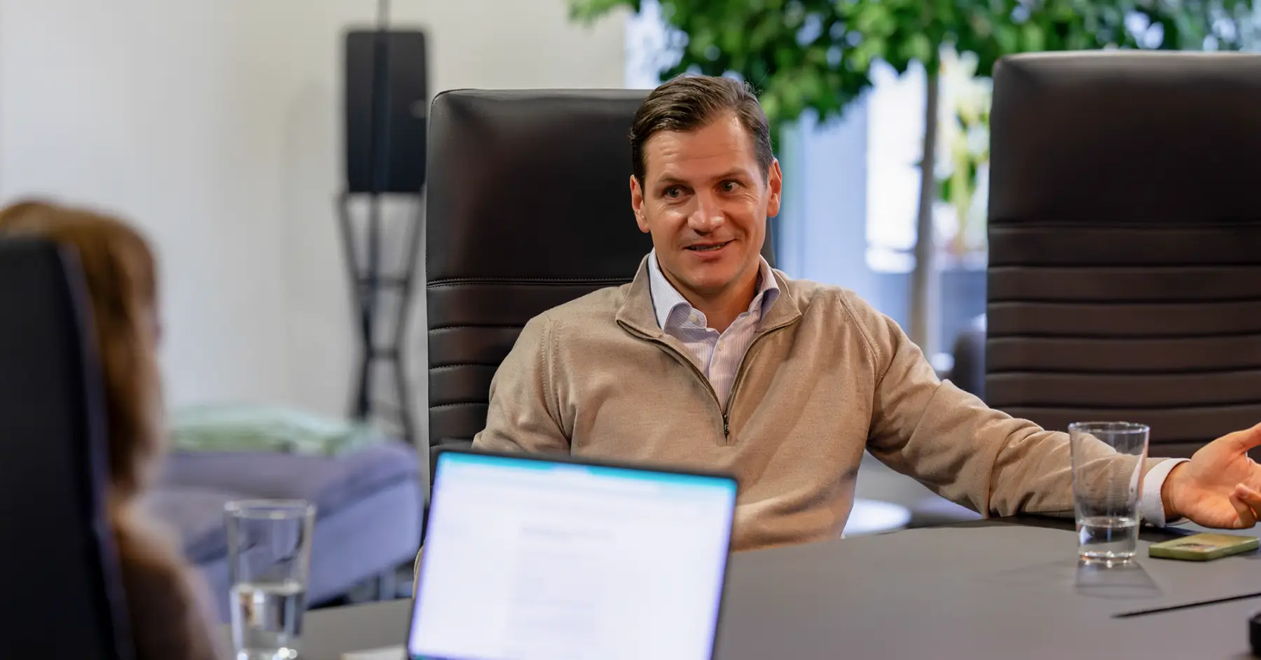 Avers: La supervisión de la flota es la clave de la tranquilidad y la seguridad