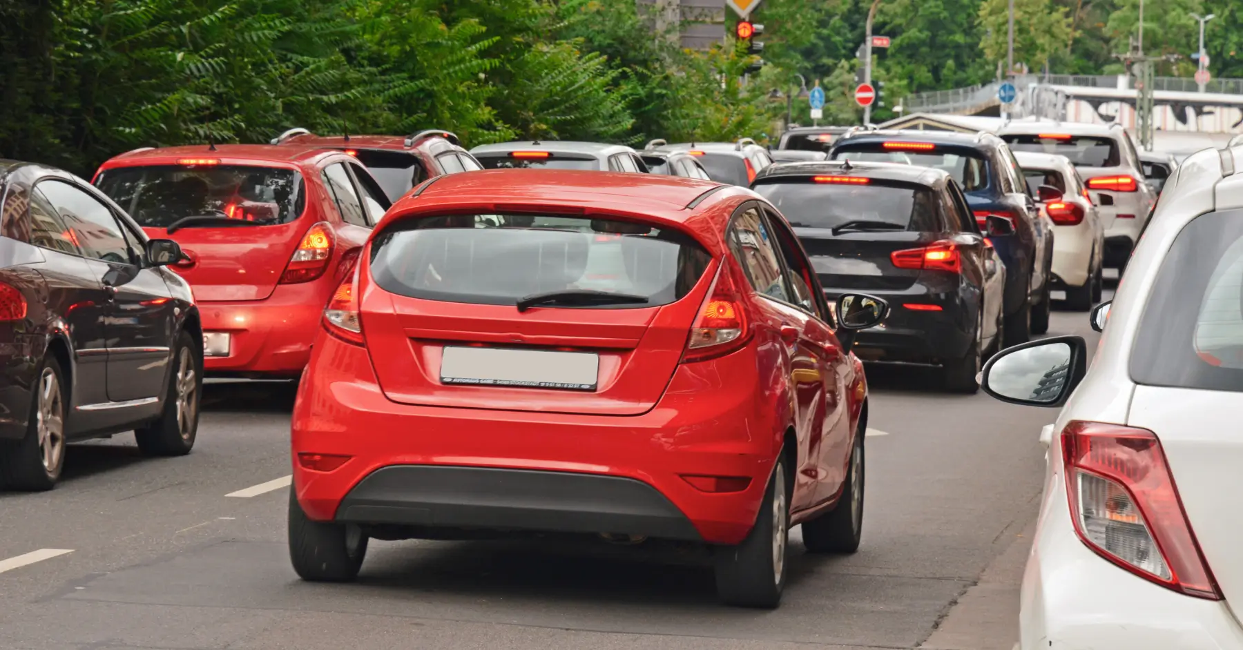 How to avoid traffic jams?