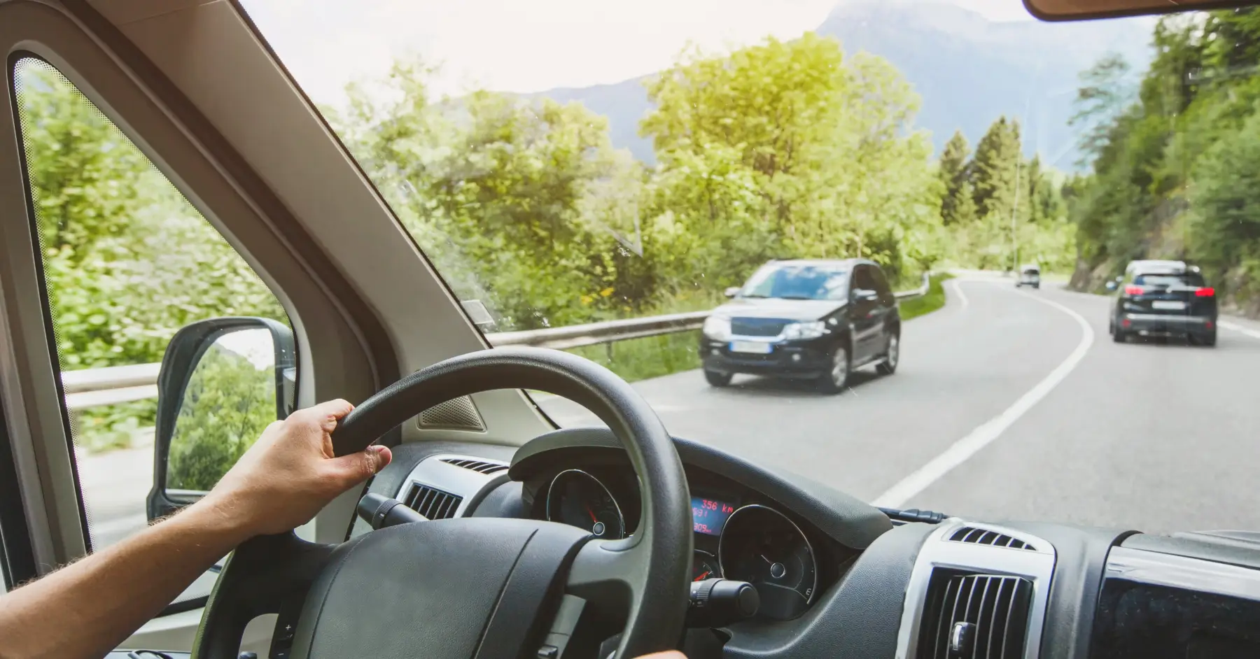 Vai tehnoloģijas var padarīt Latvijas ceļus drošākus?