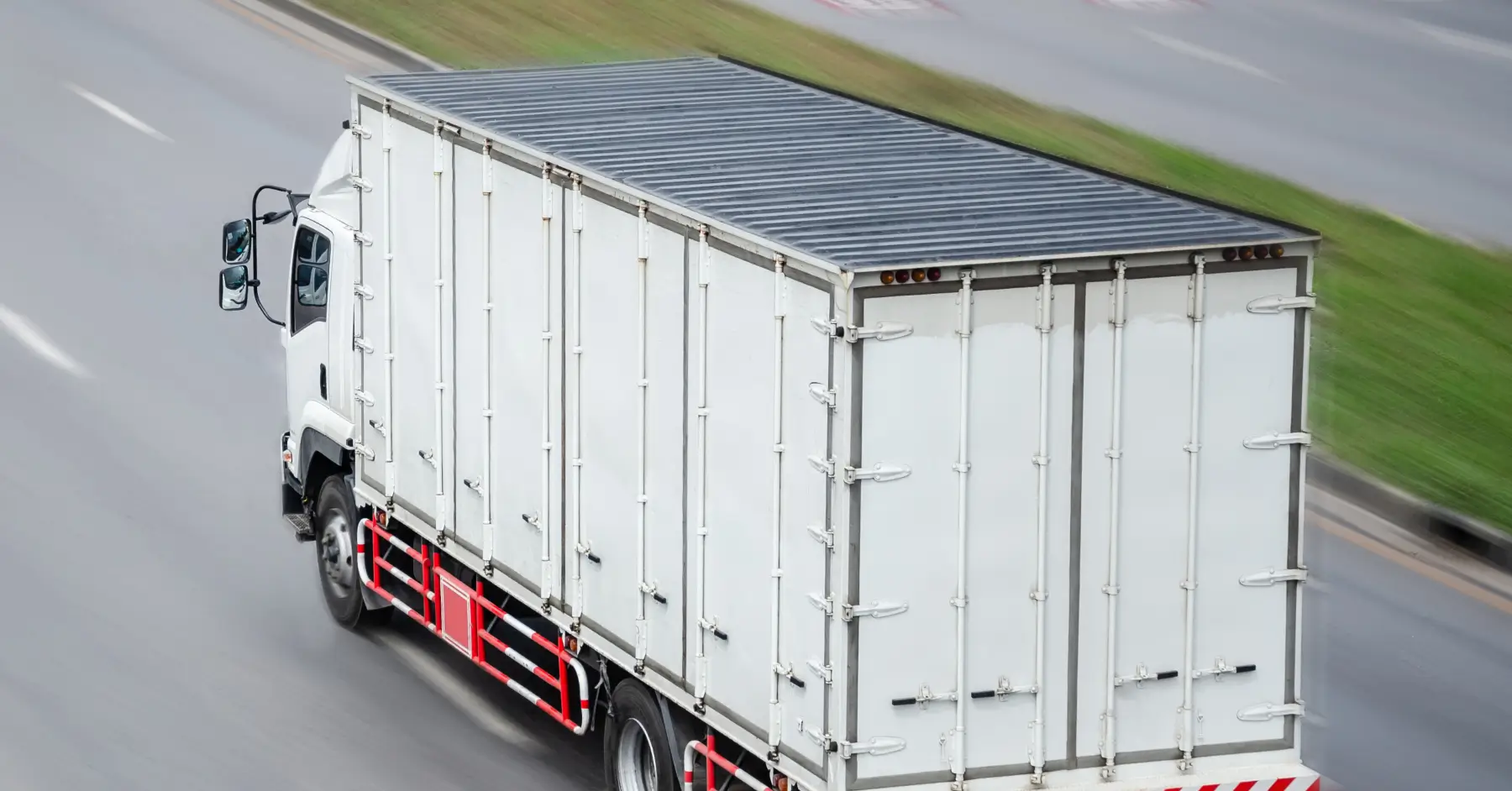 Jäätävän tehokasta kylmäketjun hallintaa: Lämpötilaseuranta logistiikassa