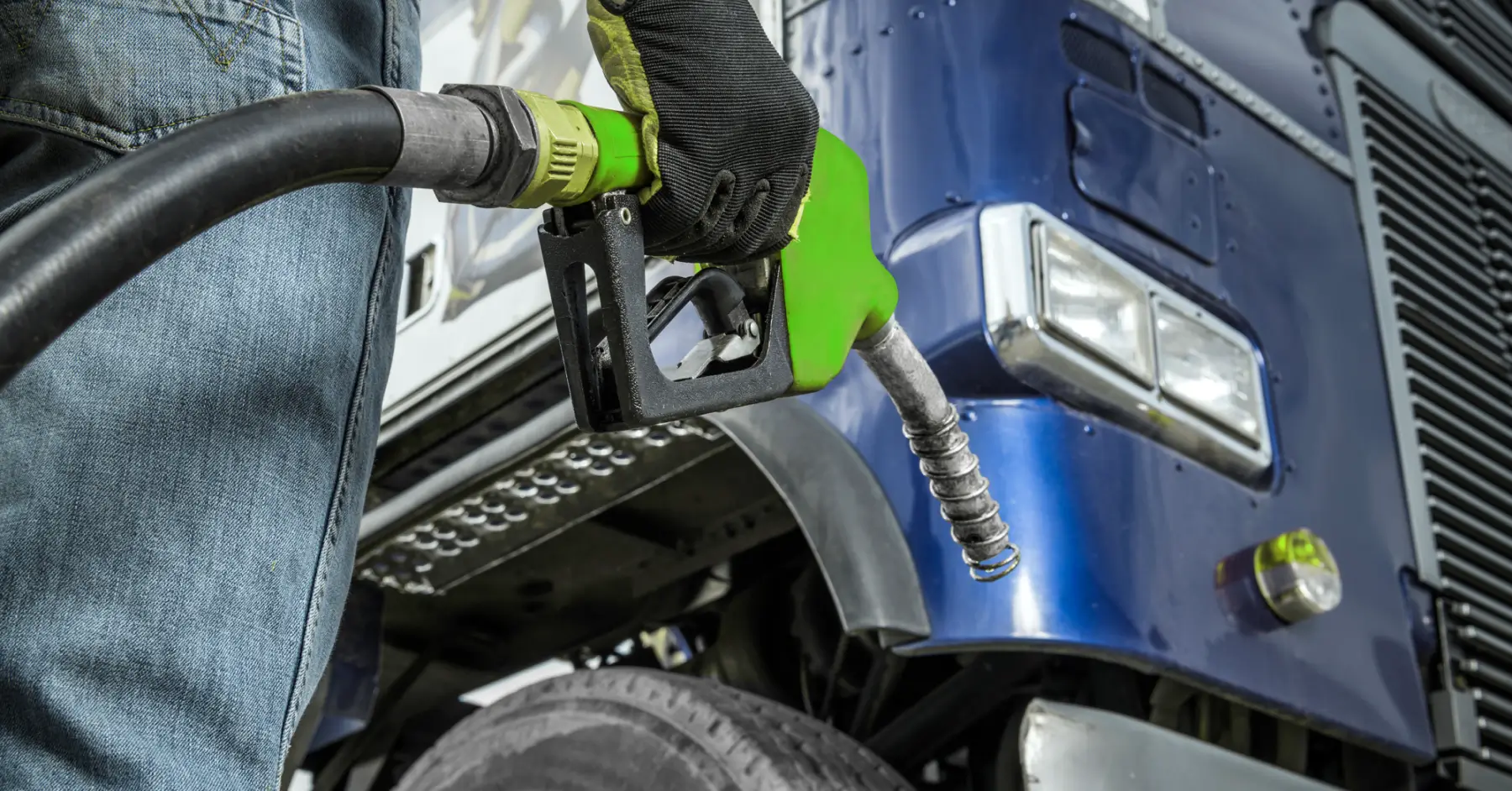 Sistemas de Gestión del Combustible: Una solución eficaz y rentable para ahorrar combustible y evitar robos