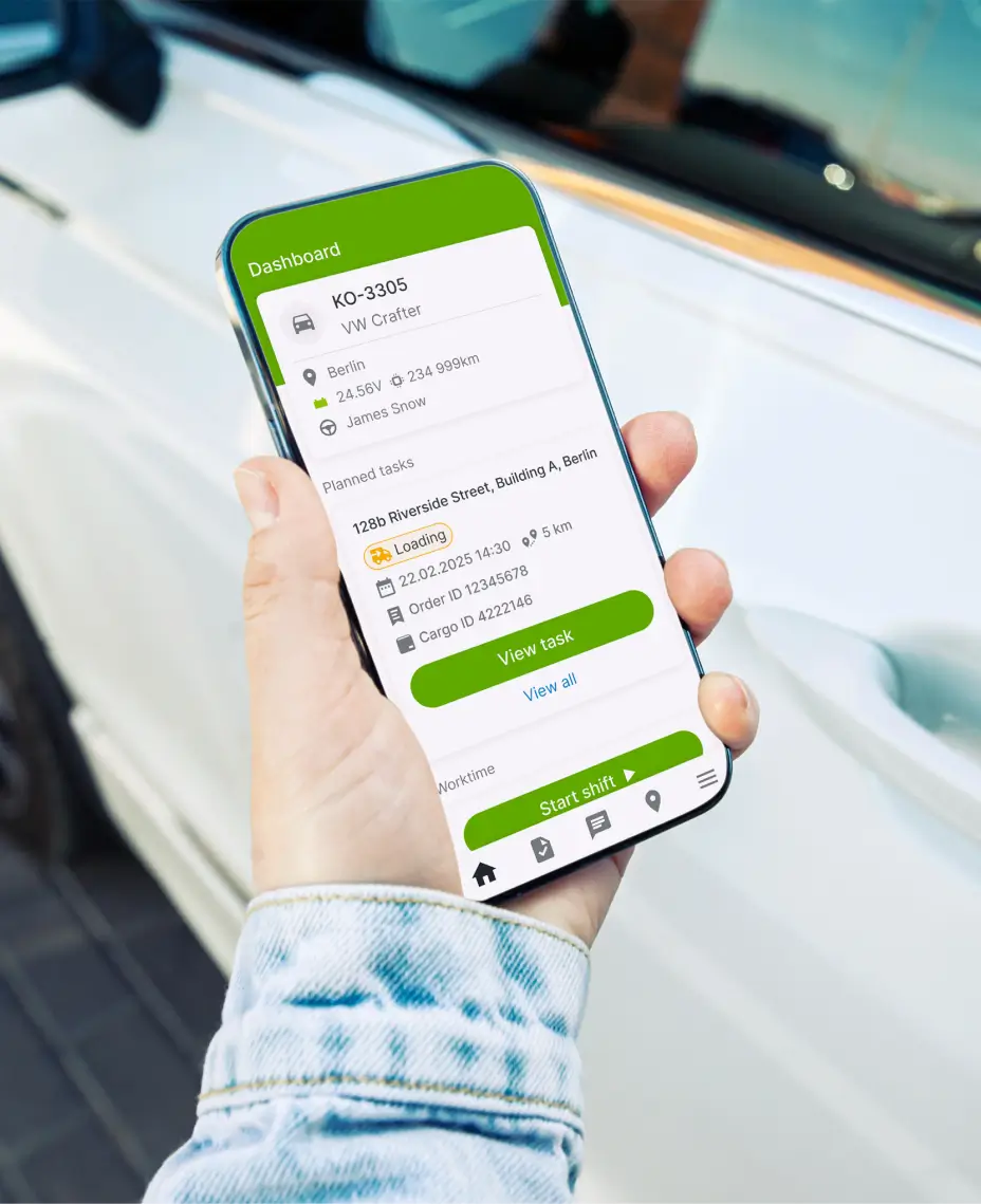 Водій перевіряє заплановані завдання в застосунку Mapon Manager