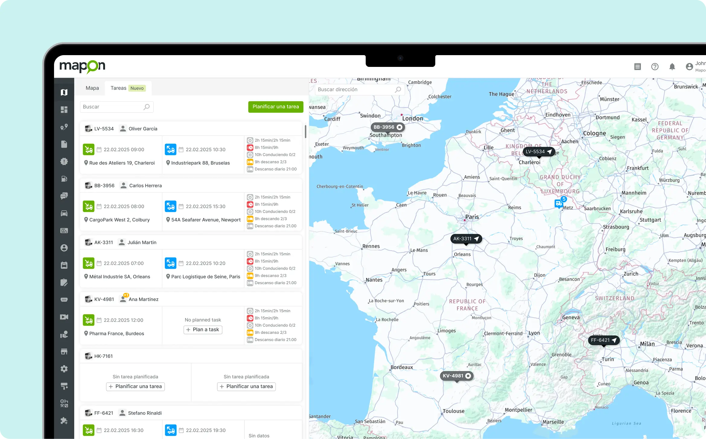 Captura de pantalla de la plataforma de Mapon abierta en la sección de tareas, con el mapa y tareas planificadas visibles.