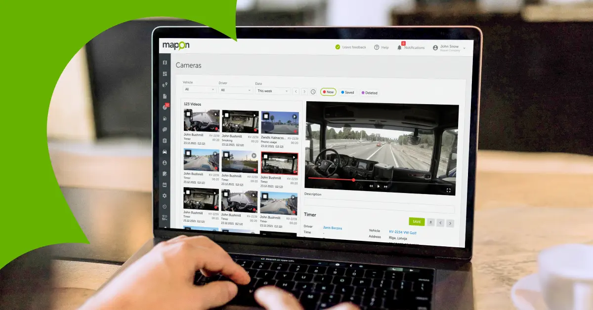 Менеджер просматривает раздел «События с камер» на платформе Mapon.
