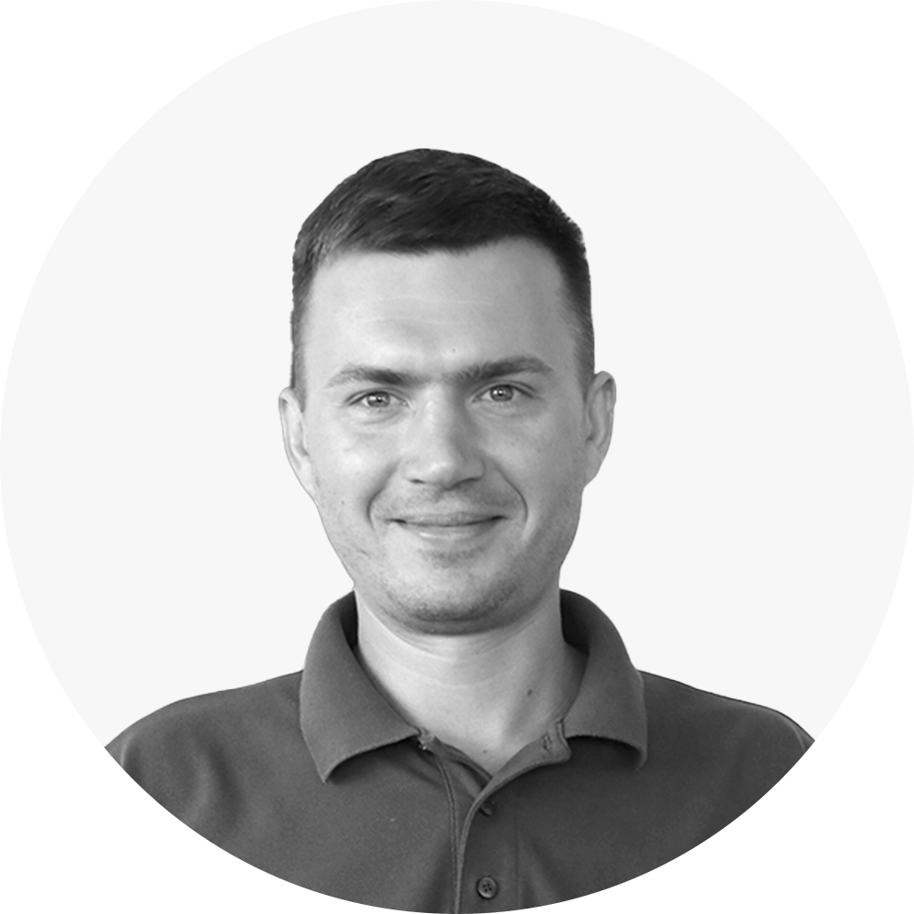 ВІталій Крамаров